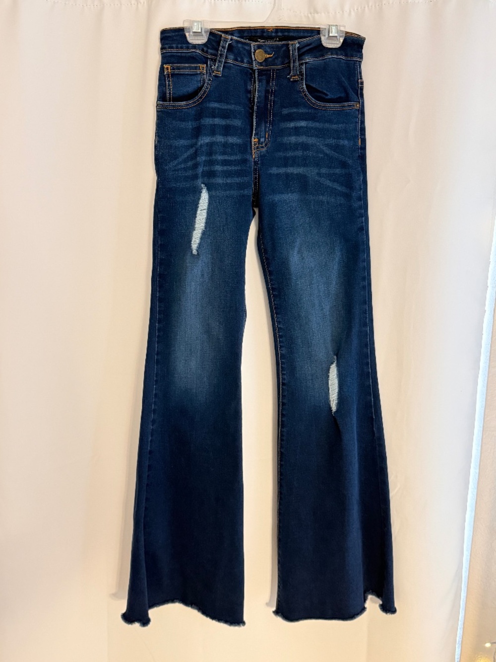 Lucky Brand distressed denim jeans size 4